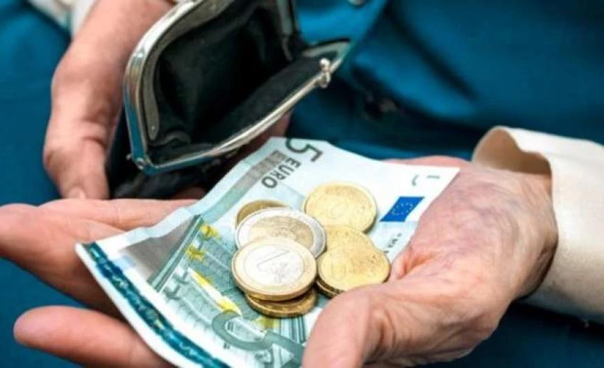 Το ΣτΕ έσκασε την πιο σημαντική βόμβα – Αντισυνταγματικές οι περικοπές των δώρων
